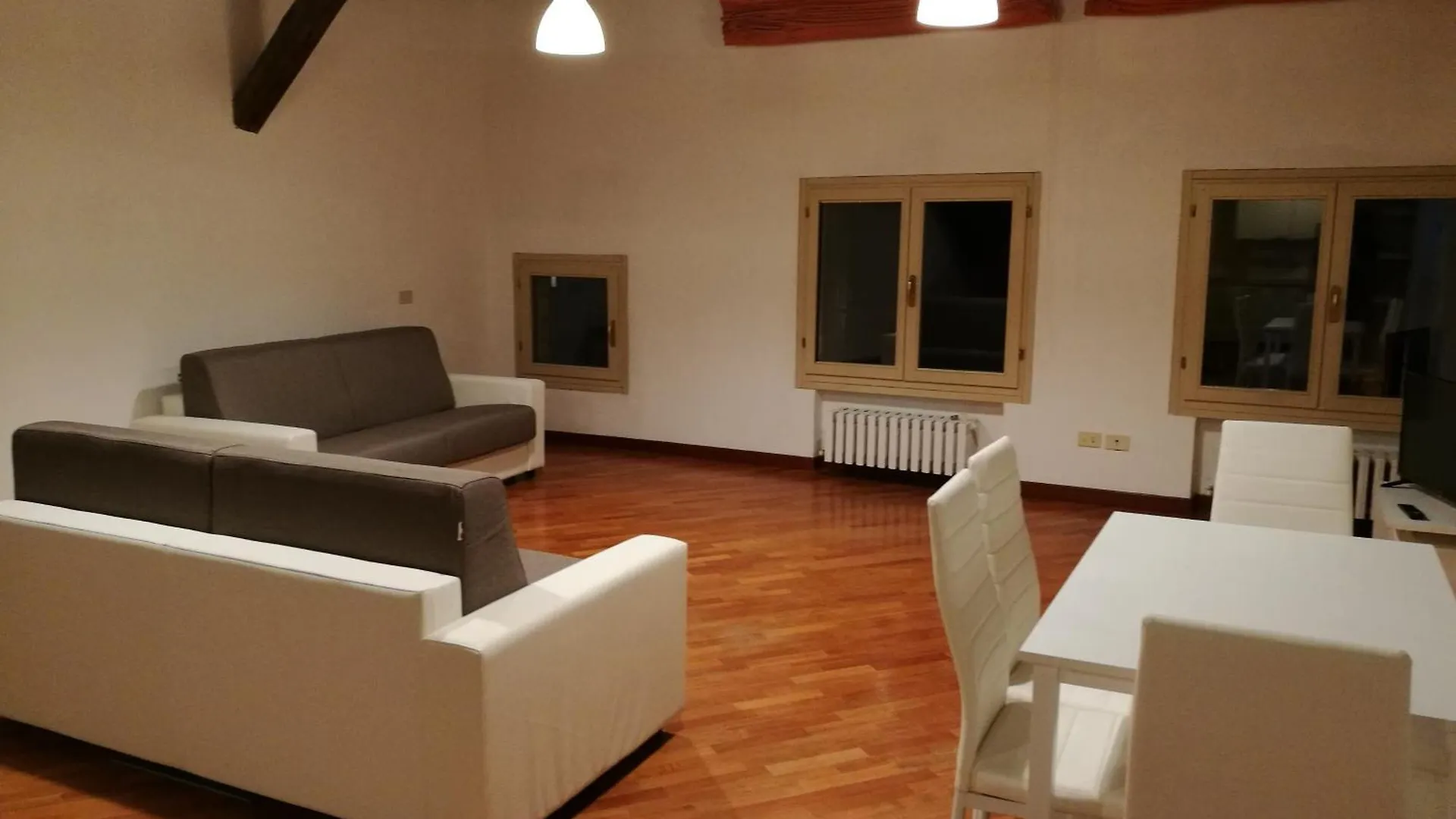 Palazzo Bargellini Panzacchi Apartments & Via De' Pepoli Apartments Bologna