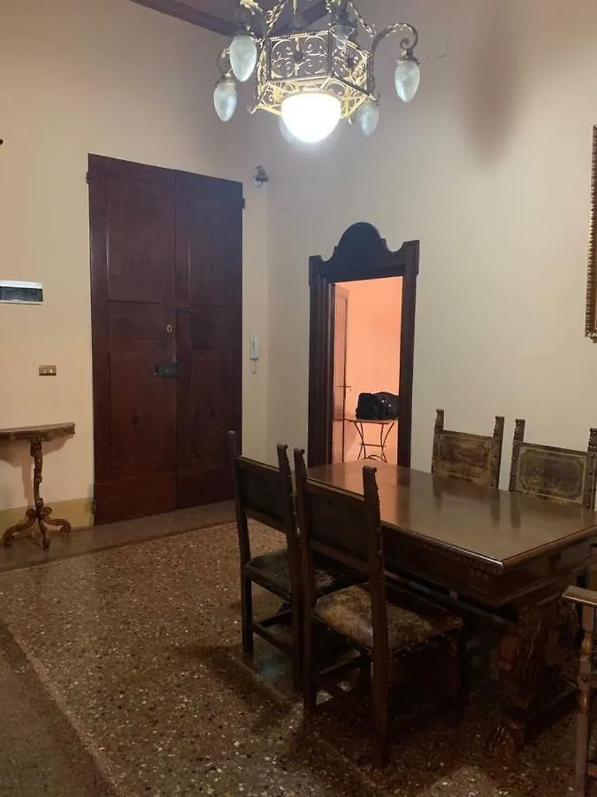 Palazzo Bargellini Panzacchi Apartments & Via De' Pepoli Apartments Bologna